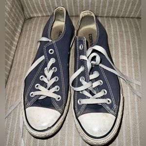 Classic blue converse